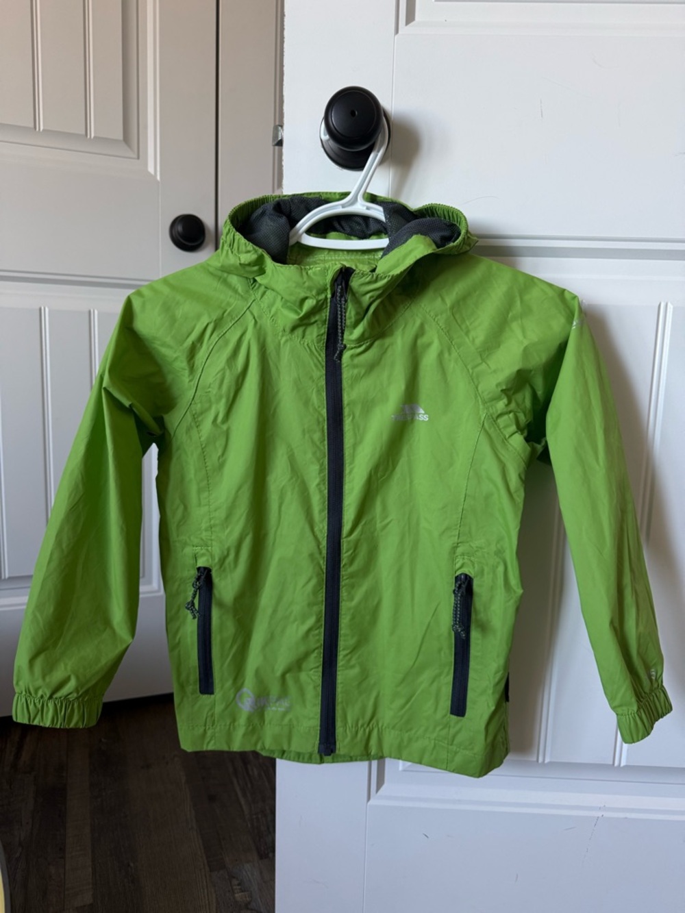 Trespass wind & rain proof jacket.